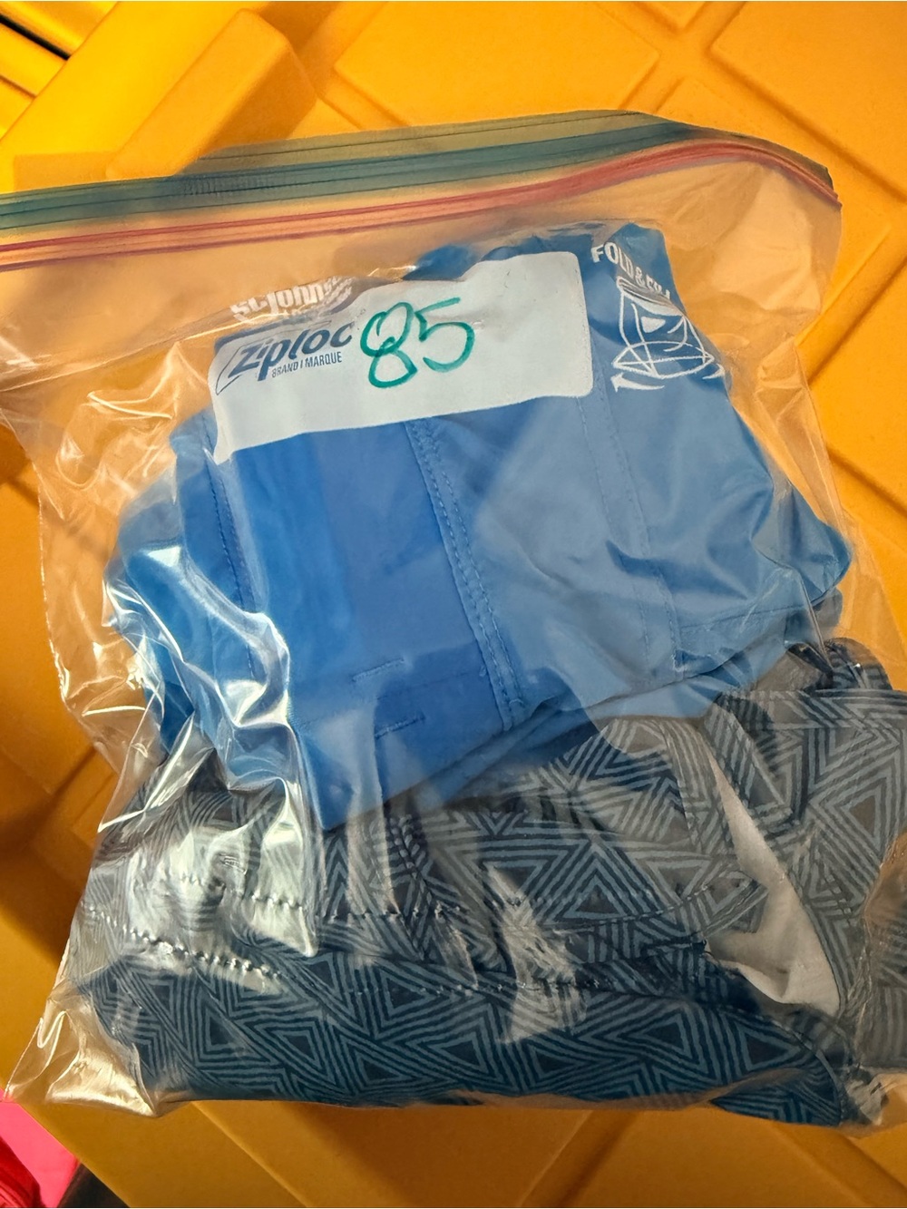 Gaiam Karma Shorts Vibrant Blue Large Athletic Yoga Athleisure NWT - Picture 8 of 8